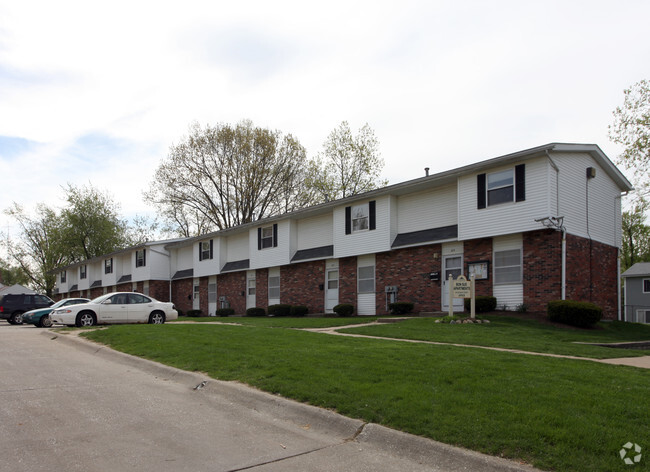 Building Photo - Bon Sue Apartments