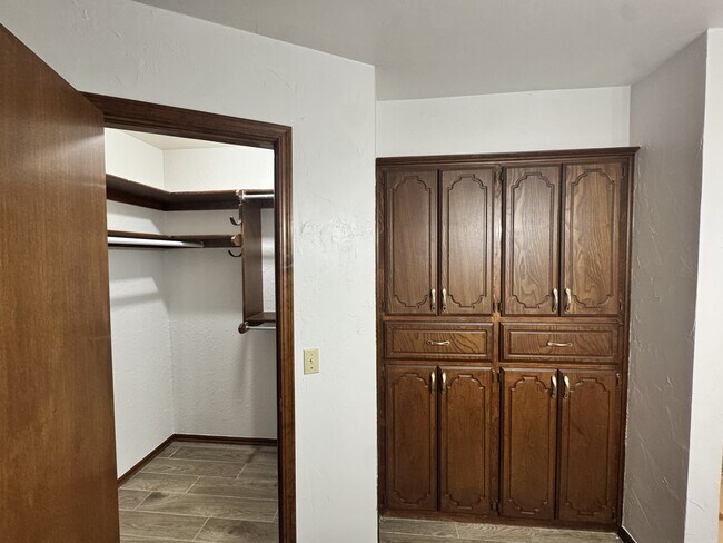 Building Photo - 13172 Eastridge Dr