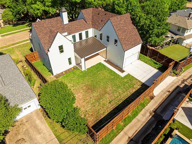 Building Photo - 2212 Ridge Crest Dr