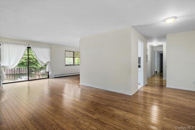 Building Photo - 555 Central Park Ave