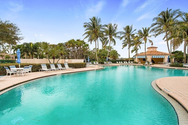 Building Photo - 2109 Tarpon Lake Way