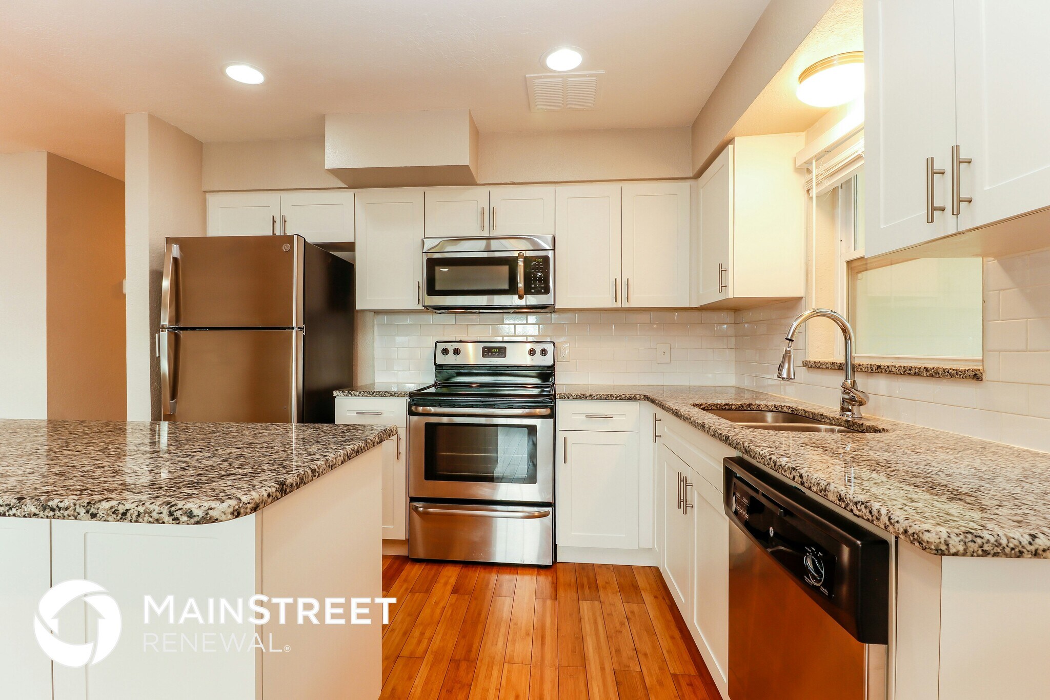 Building Photo - 4107 W Grace St