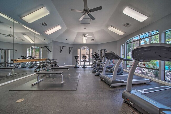 Building Photo - 15095 N Thompson Peak Pkwy
