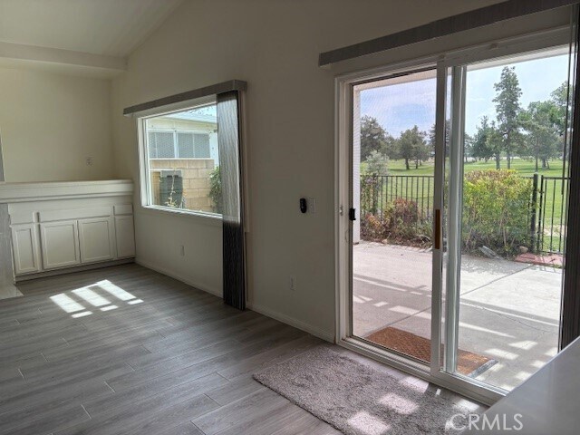 Building Photo - 904 Bergamo Ave