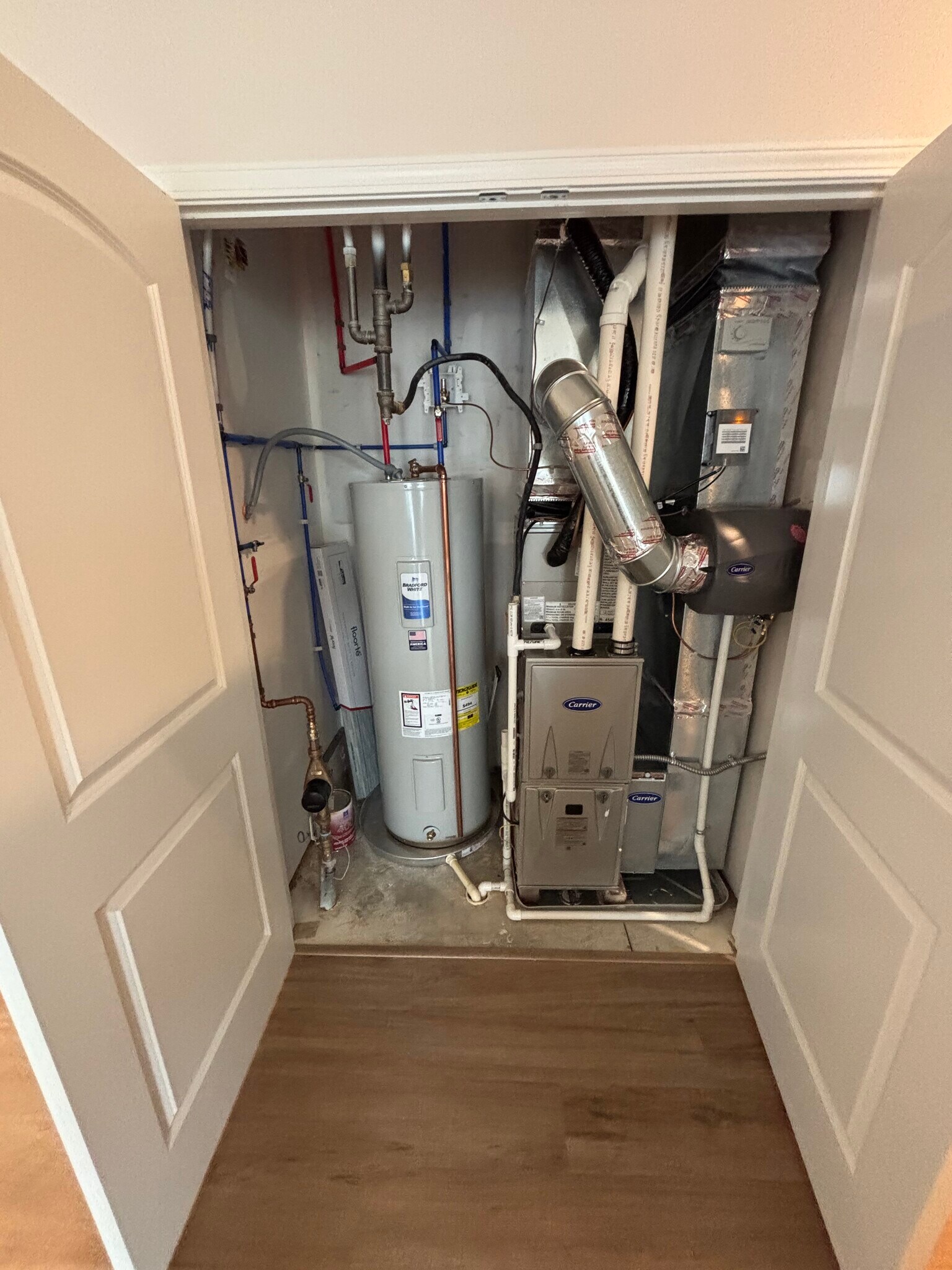 Building Photo - 1502 Salt Springs Dr