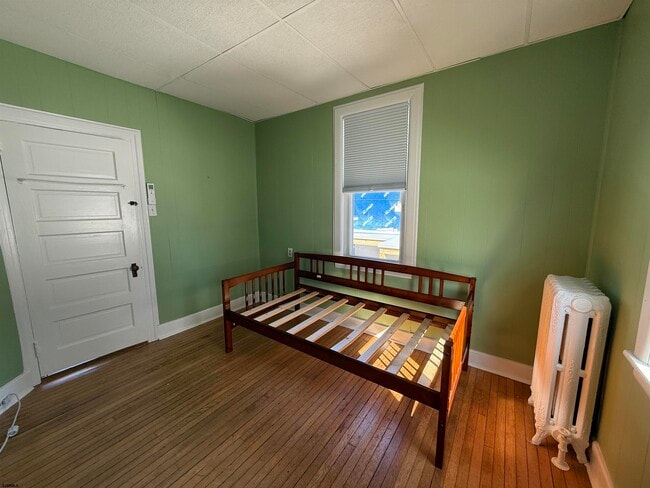 Building Photo - 3 N Wissahickon Ave