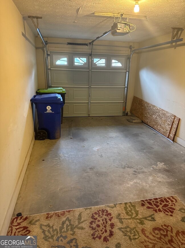 Building Photo - 255 Monmouth Dr