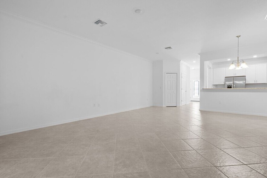 Building Photo - 12568 Westhaven Way