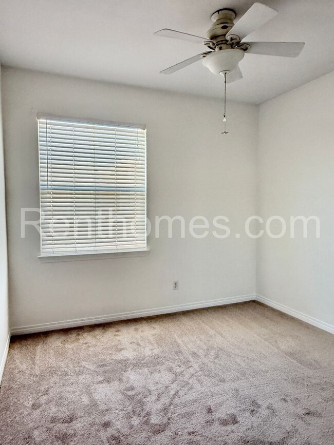 Building Photo - 8926 Spectrum Center Blvd