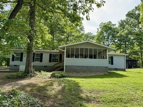 Building Photo - 229 Bateman Ln