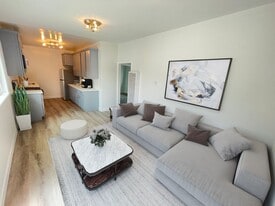 Building Photo - 4232 Lindblade Dr