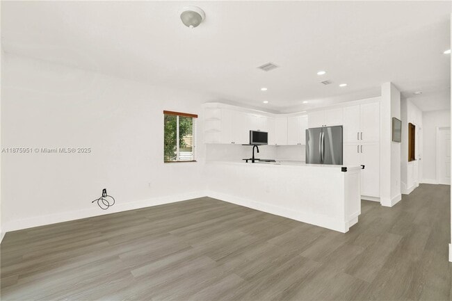 Building Photo - 21422 SW 85th Psge