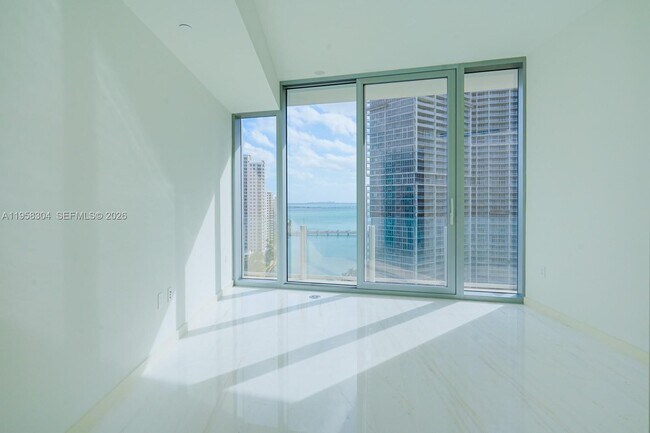 Building Photo - 300 Biscayne Blvd Way