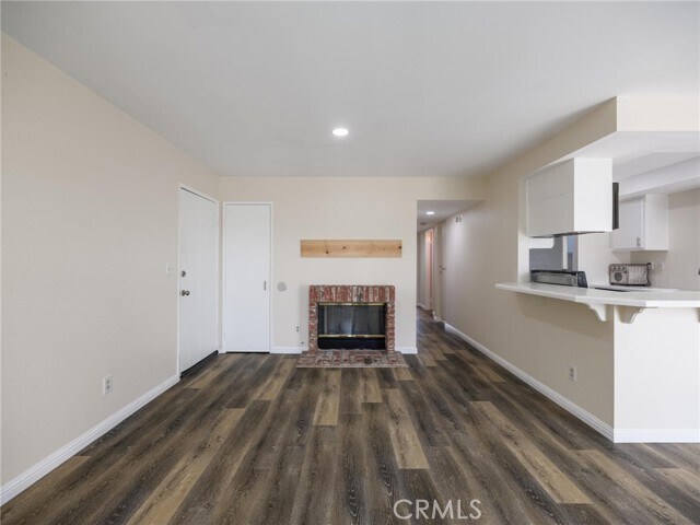 Building Photo - 1229 W 223rd St
