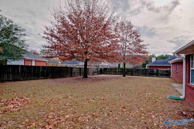 Building Photo - 113 Claytor Ln