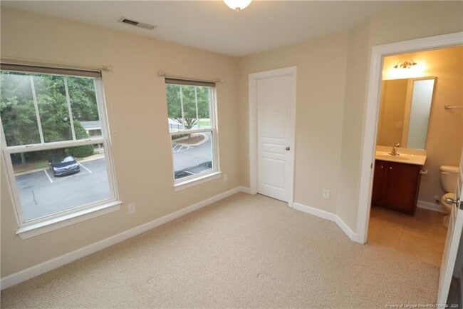 Building Photo - 8011 Sunset Branch Ct