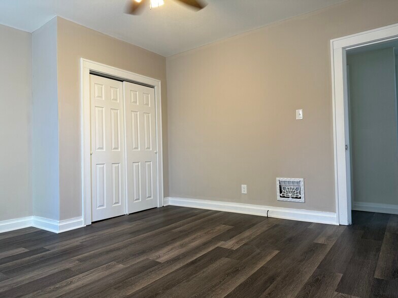 Bedroom 1 - 2315 Park Ave