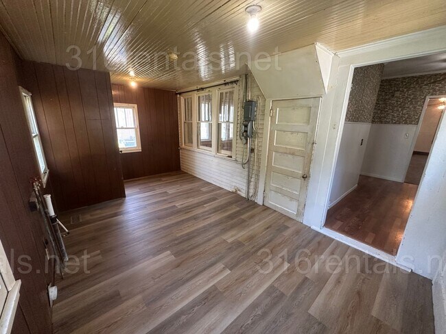 Building Photo - COMING SOON, PLEASE CHECK BACK