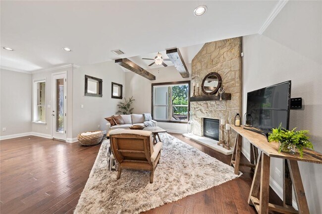 Building Photo - 108 Kildrummy Ln