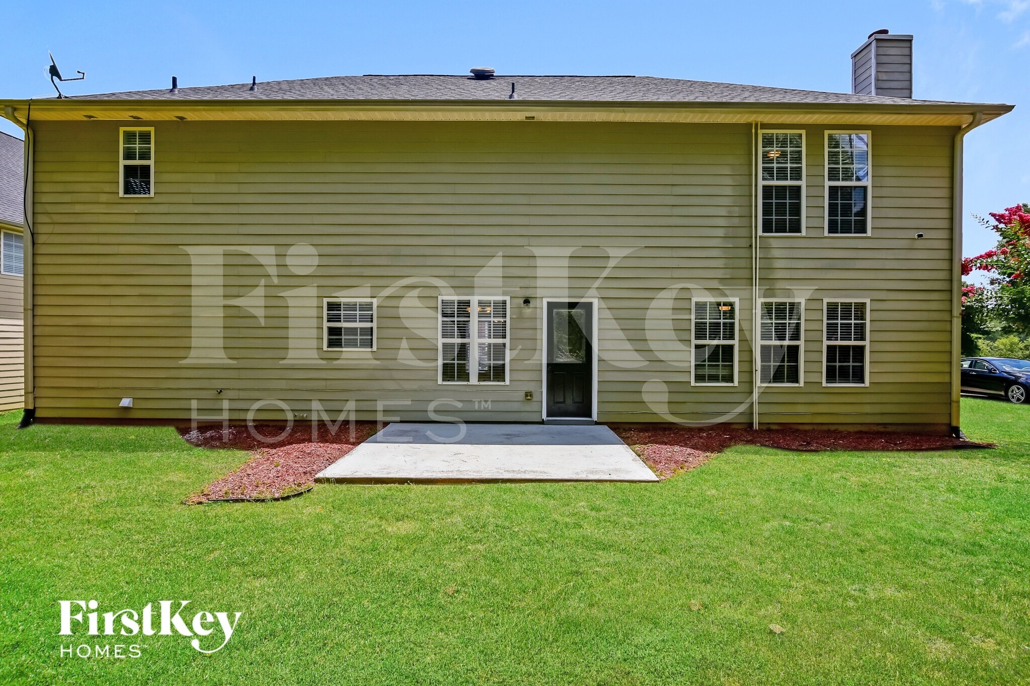 Building Photo - 6014 Fairing Drop