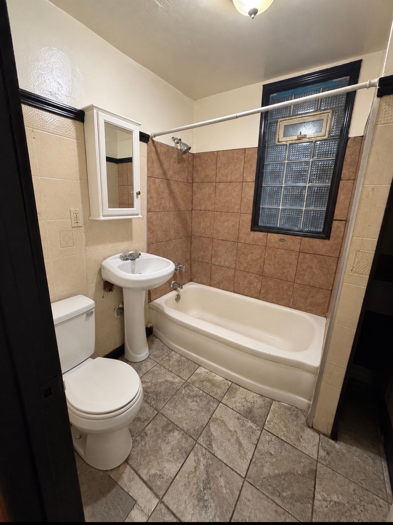 Building Photo - 2512 N 35th St