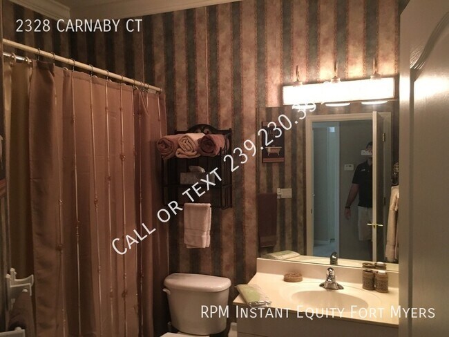Building Photo - 2328 Carnaby Ct