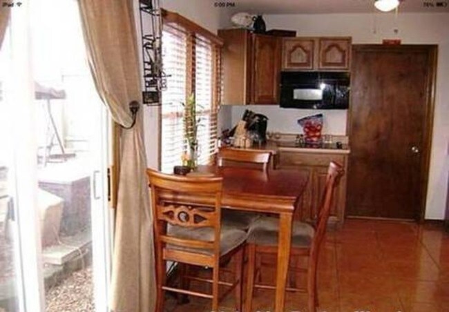 Building Photo - 1603 S 100th St