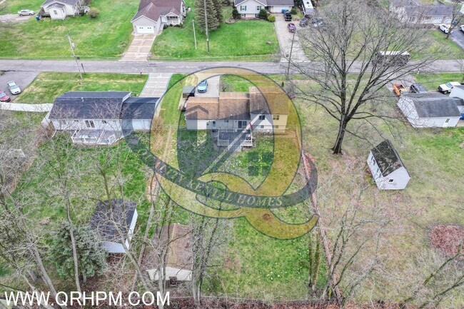 Building Photo - COMING SOON in Linden with Lake Access!!!