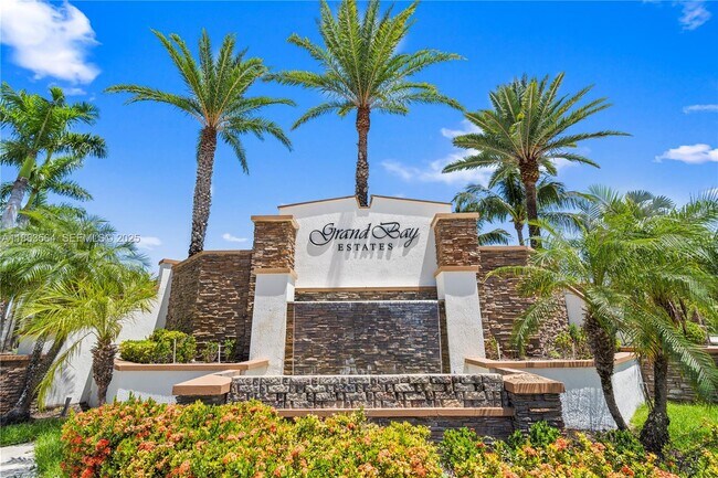 Building Photo - 9974 NW 86th Terrace