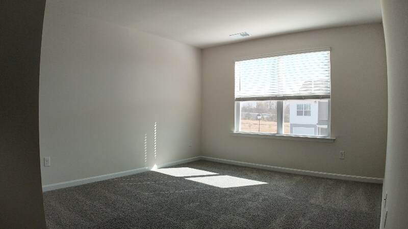 Building Photo - 794 Embark Cir