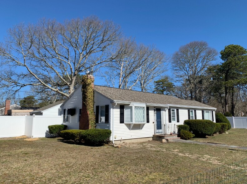 Building Photo - 45 Checkerberry Ln