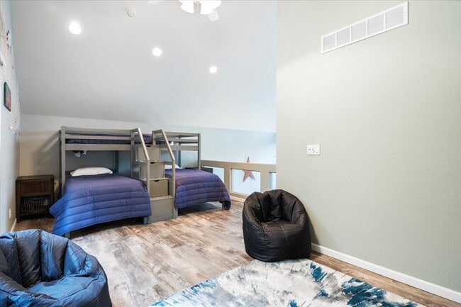 Building Photo - 24 Mimosa Rd