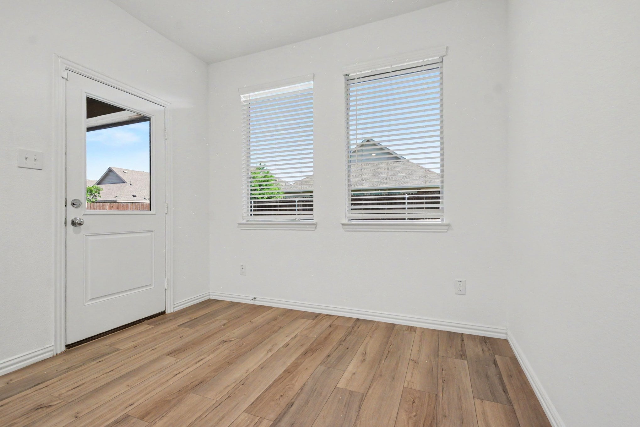 Building Photo - 1118 Mahogany Ln