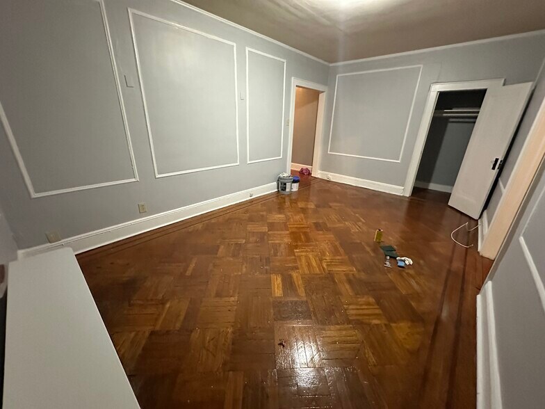 Building Photo - 403 Chestnut St