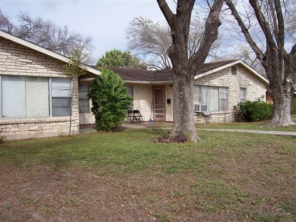 Primary Photo - Sun Valley Apartments