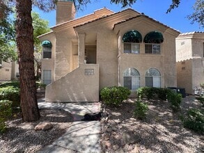 Building Photo - 3 BEDROOM CONDO ON FIRST FLOOR NEAR POOL W...
