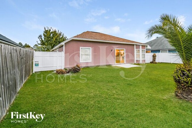Building Photo - 12262 Gehrig Dr