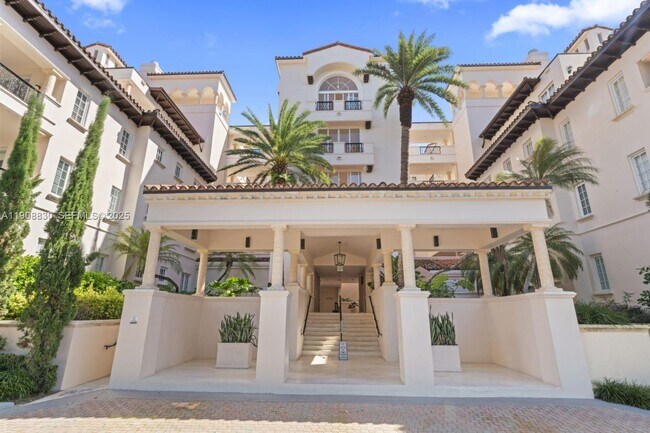 Building Photo - 19217 Fisher Island Dr