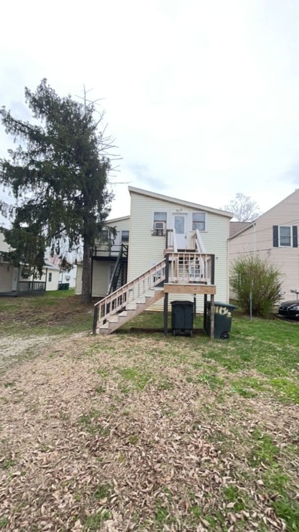 Building Photo - 111 S Dicks St