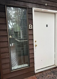 Building Photo - 2231