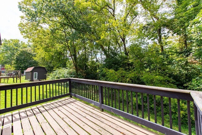 Building Photo - 3BR/1BA Home For Rent in Willow Creek Subdivision