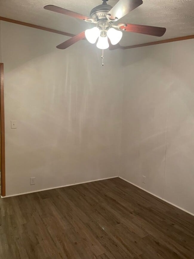 Building Photo - 1298 Crume Rd