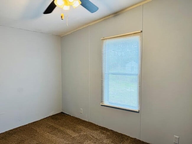 Building Photo - Old Maco Road