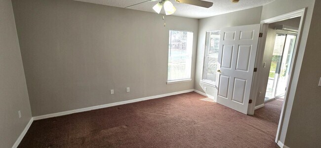 Building Photo - 8810 Grand Palms Cir