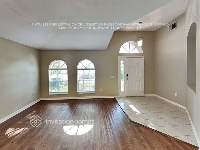 Building Photo - 7511 Tower Bridge Dr