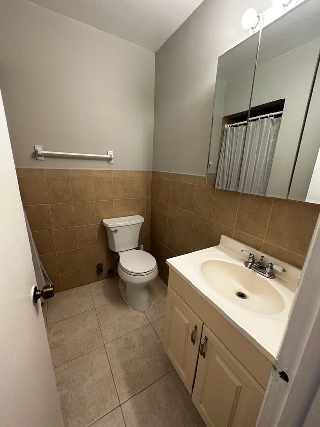 Building Photo - 240 SW 7th St