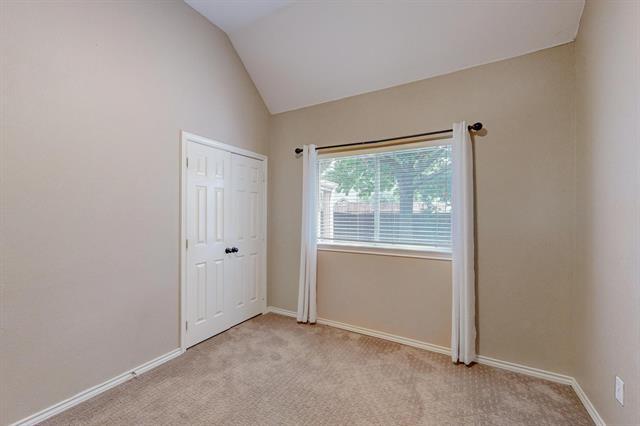 Building Photo - 7604 Clark Springs Dr