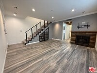 Building Photo - 1043 Thompson Ave