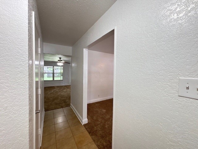 Building Photo - 2720 Jewell Dr
