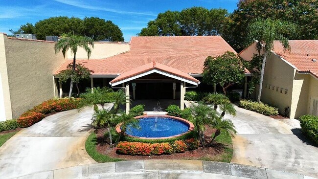 Building Photo - 9480 Boca Cove Cir
